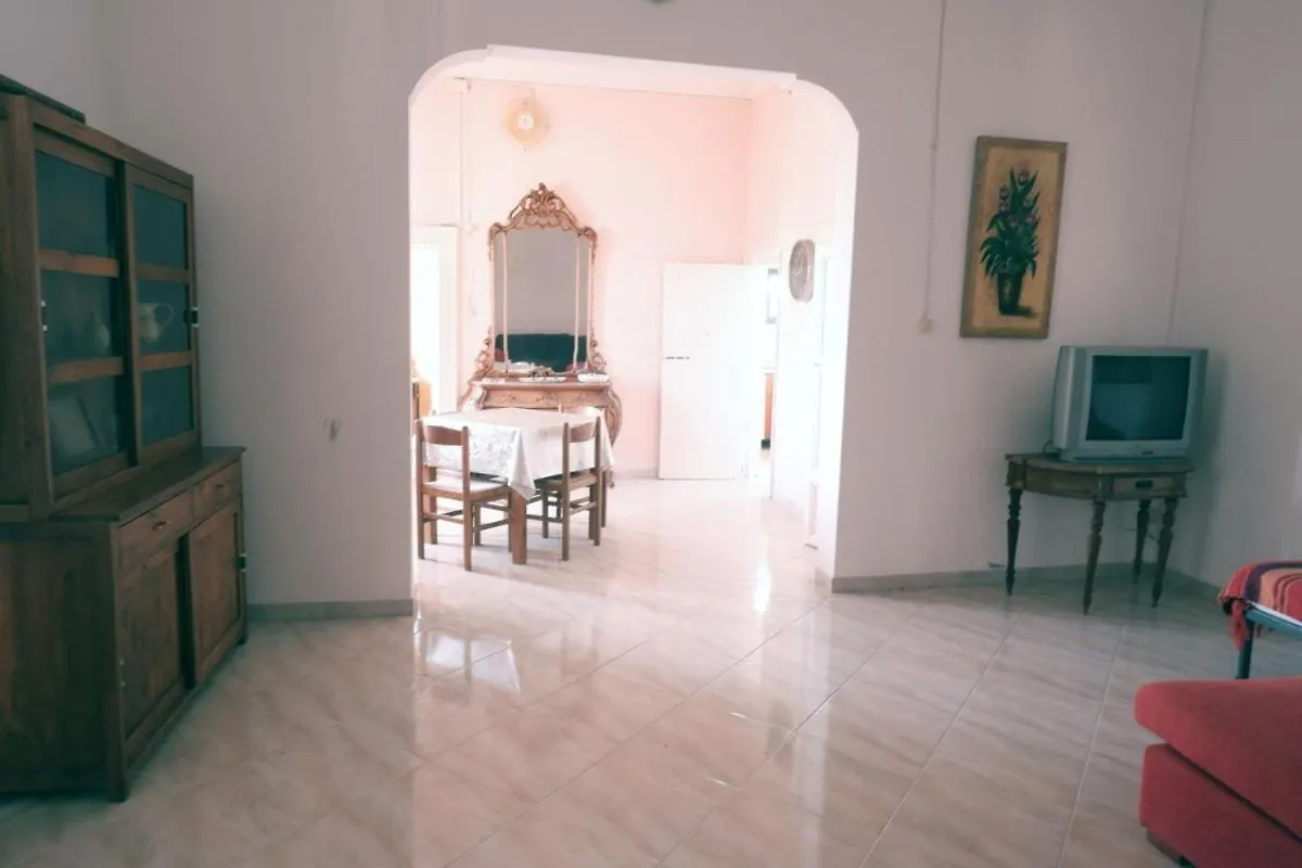 Il Casale Appartament&Rooms Burgio  Holiday home Burgio (Siracusa)