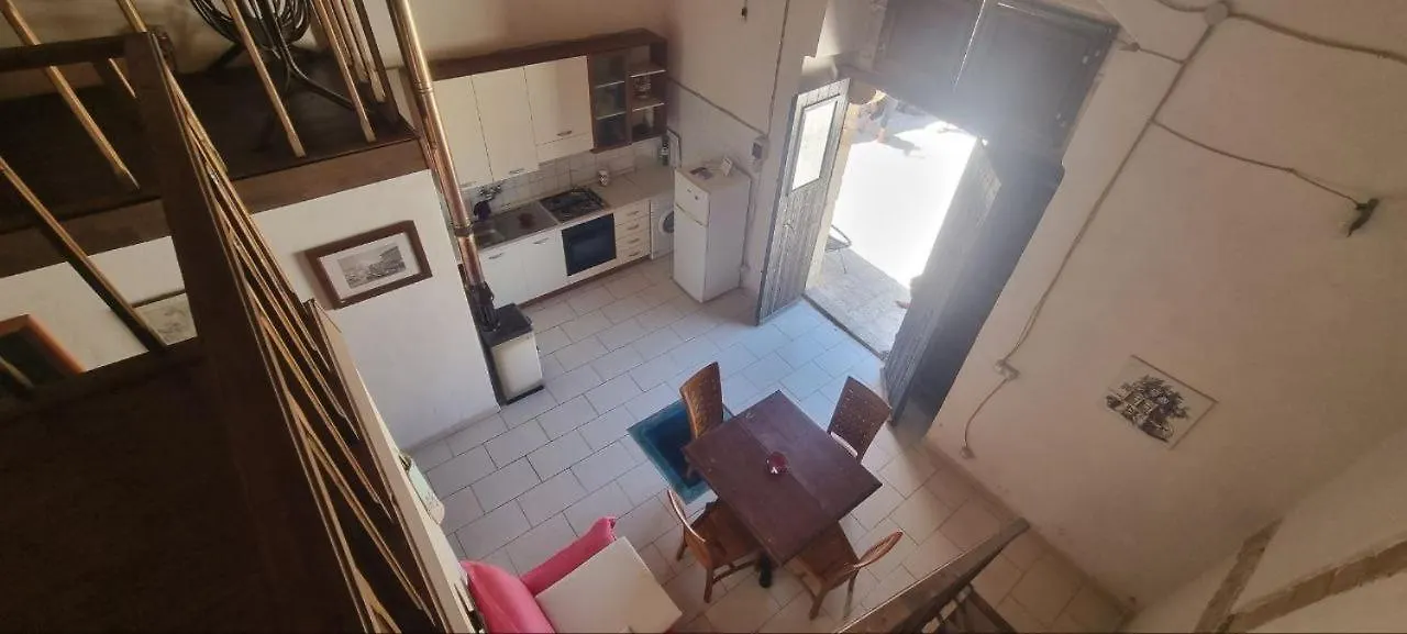 Il Casale Appartament&Rooms Burgio  0*, Burgio (Siracusa) Италия