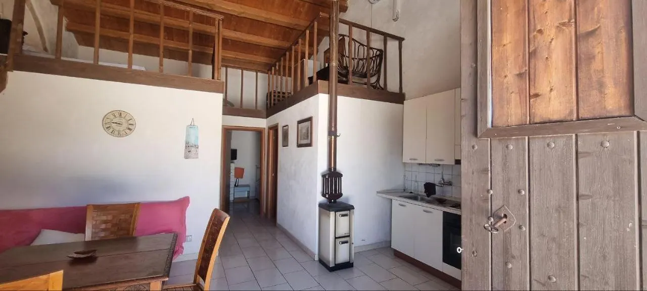 Дом отдыха Il Casale Appartament&Rooms Burgio  Италия